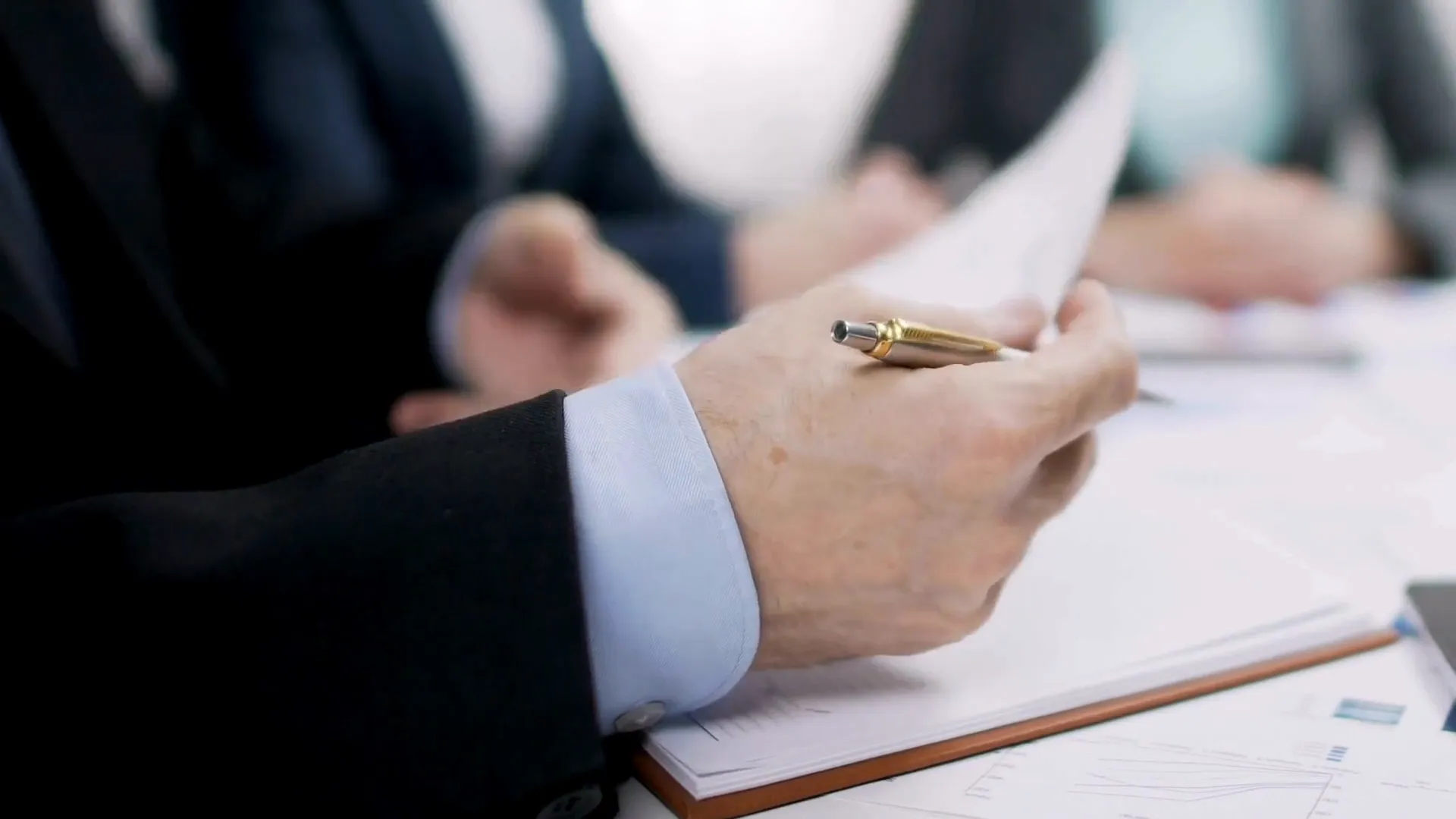 Warning sign: underperforming business